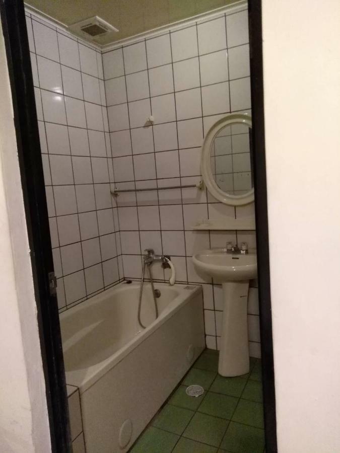 Hua Bin Hotel Yilan Luaran gambar